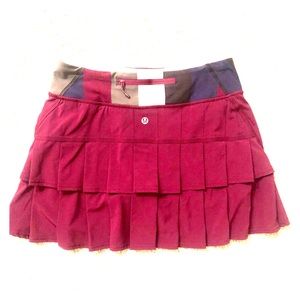 lululemon athletica Skirts - Lululemon skirt with built in shorts. lululemon athletica Skirts - Lululemon skirt with built in shorts.